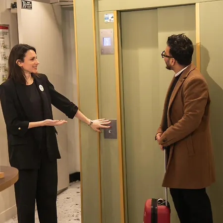 Hotel Mercure Opera Grands Boulevards Parigi