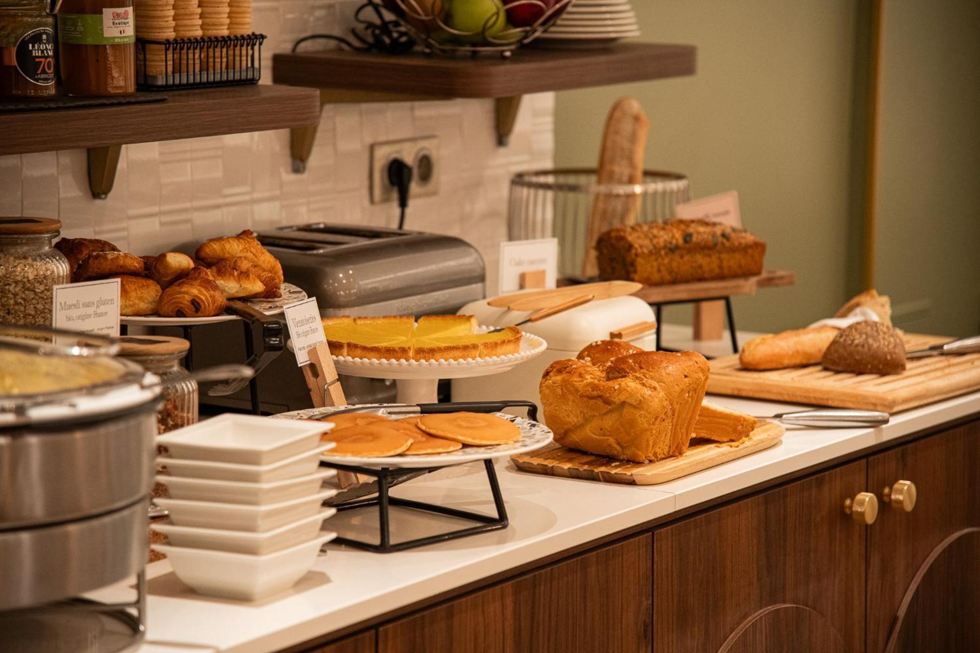 Mercure Opera Grands Boulevards Hotel 4*